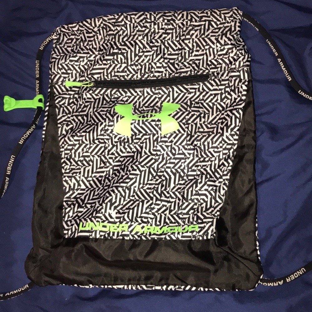 Under armour draw string bag